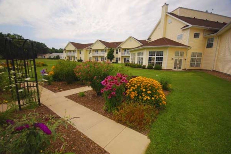 Parkwood Heights Senior Living Community (UPDATED) Get Pricing & See