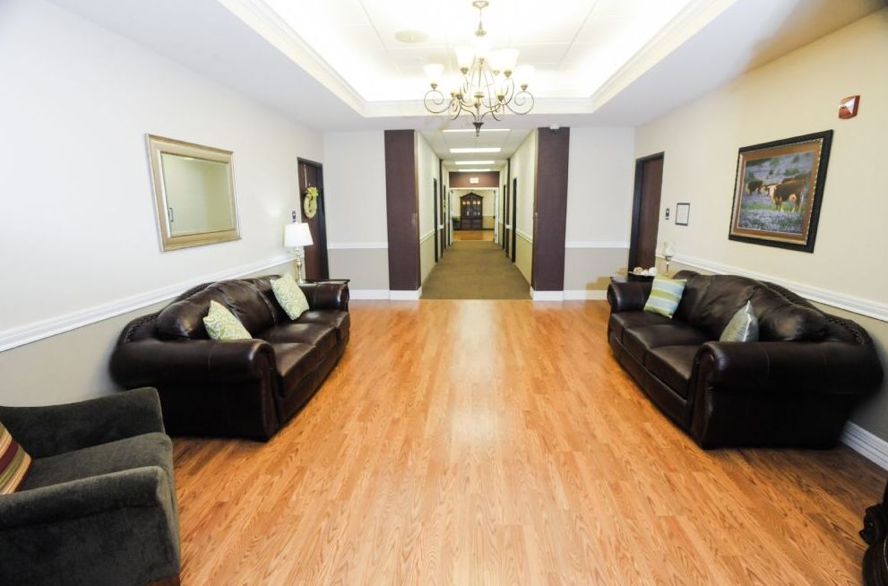 Oak Wood Place (UPDATED) Get Pricing, See 7 Photos & Read Reviews in