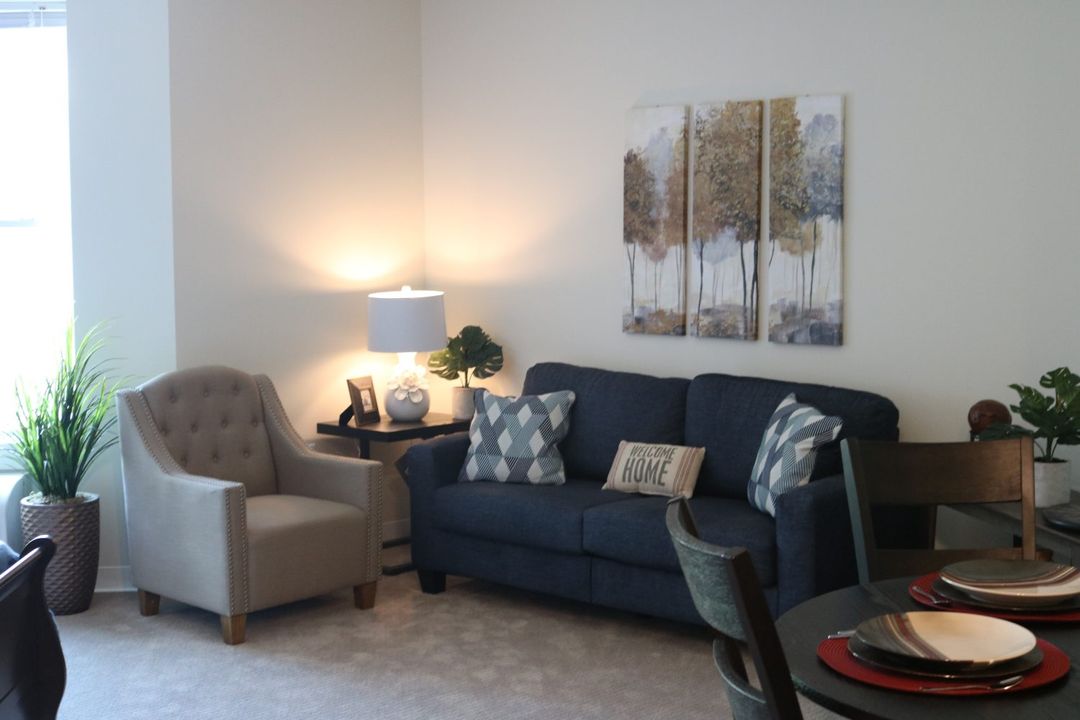 Evergreen Village At Bloomington (UPDATED) Get Pricing, See 24 Photos