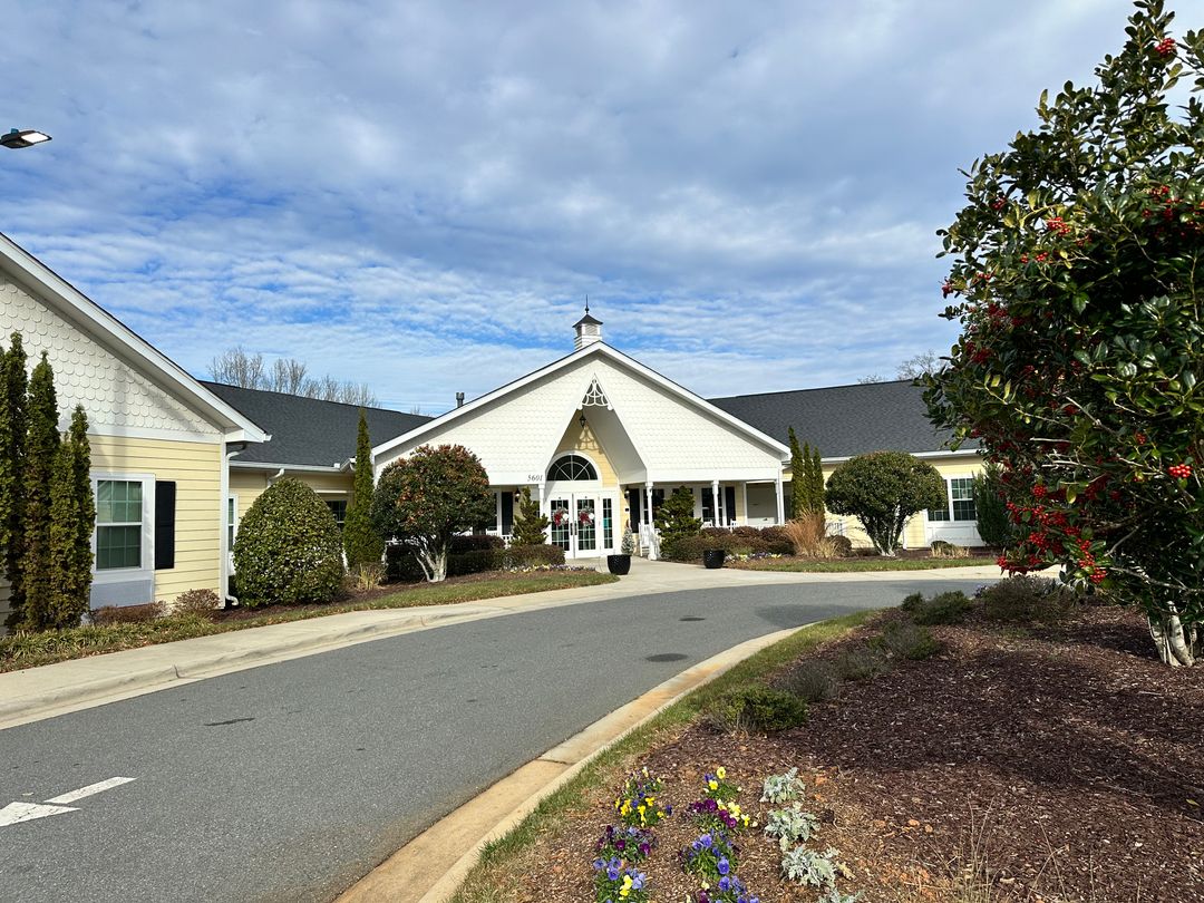 Cadence Senior Living At Mint Hill (UPDATED) - Get Pricing, See 19
