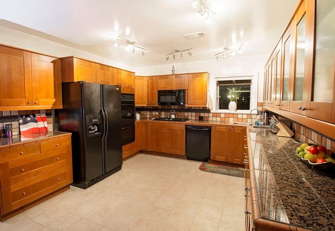 Mom & Dad's House (UPDATED) - Get Pricing, See 9 Photos & Read Reviews ...