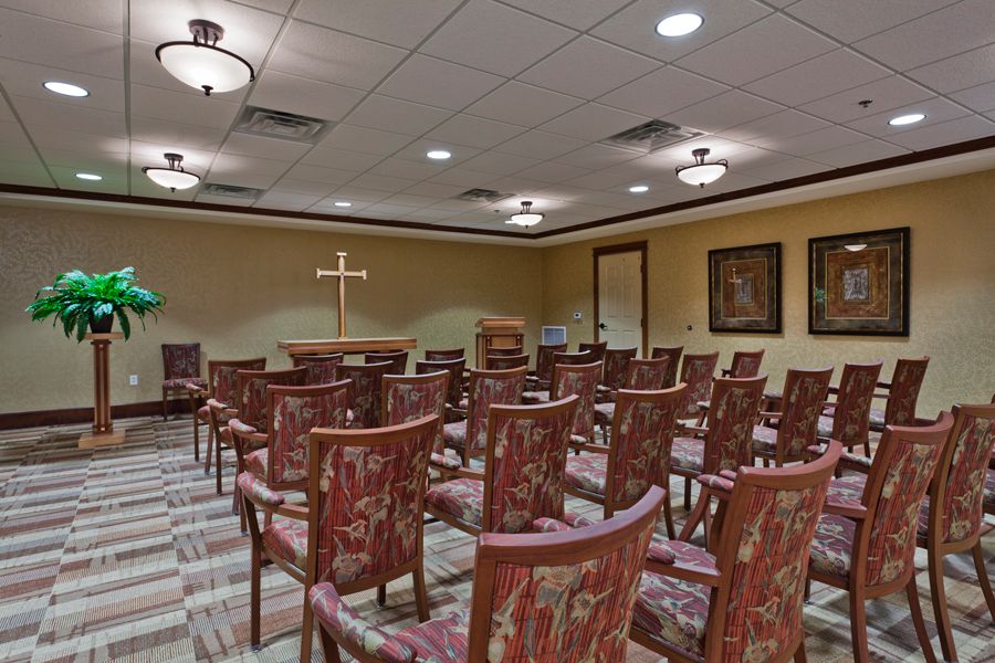 Grand Arbor Senior Living Get Pricing & See 10 Photos in Alexandria, MN