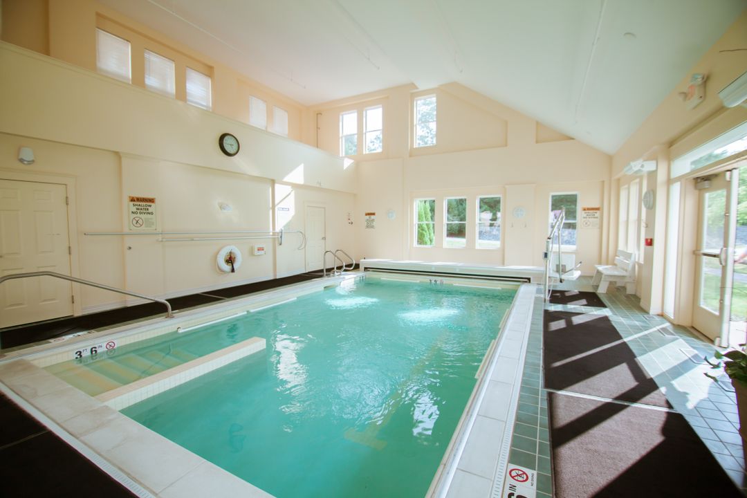 Meredith Bay Colony Club Get Pricing & See 11 Photos in Meredith, NH