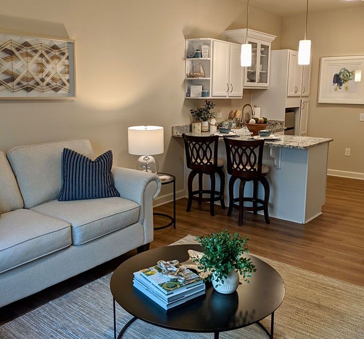 Adams House Assisted Living - Assisted Living in Myrtle Creek, OR photo 3