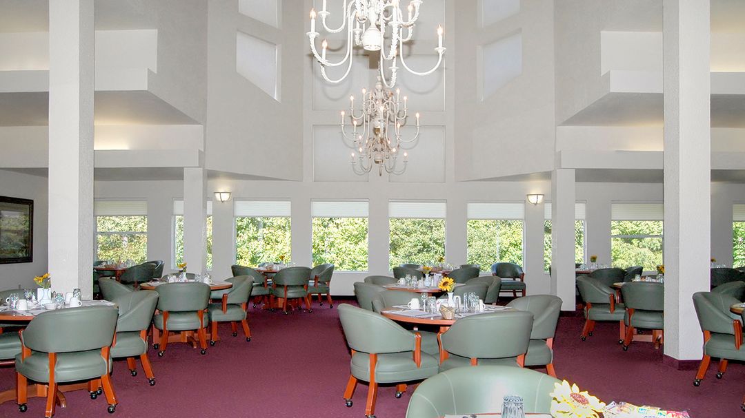 Holiday Briarcrest Estates (UPDATED) Get Pricing, See 39 Photos & See