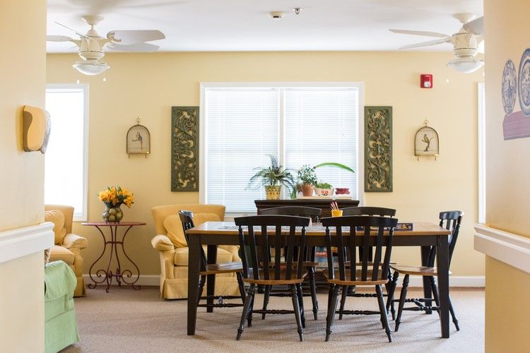 Shenandoah Place (UPDATED) Get Pricing & See 3 Photos in New Market, VA