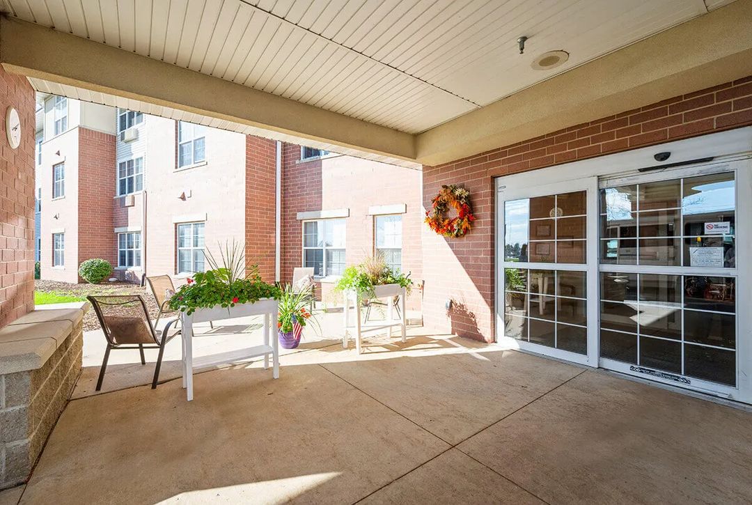 Eagle Pointe Place (UPDATED) Get Pricing, See 48 Photos & See Floor