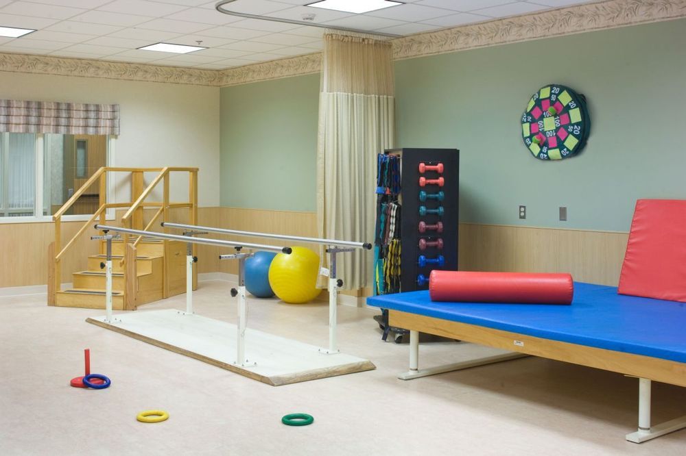 Complete Care at Hillside (UPDATED) Get Pricing & See 5 Photos in