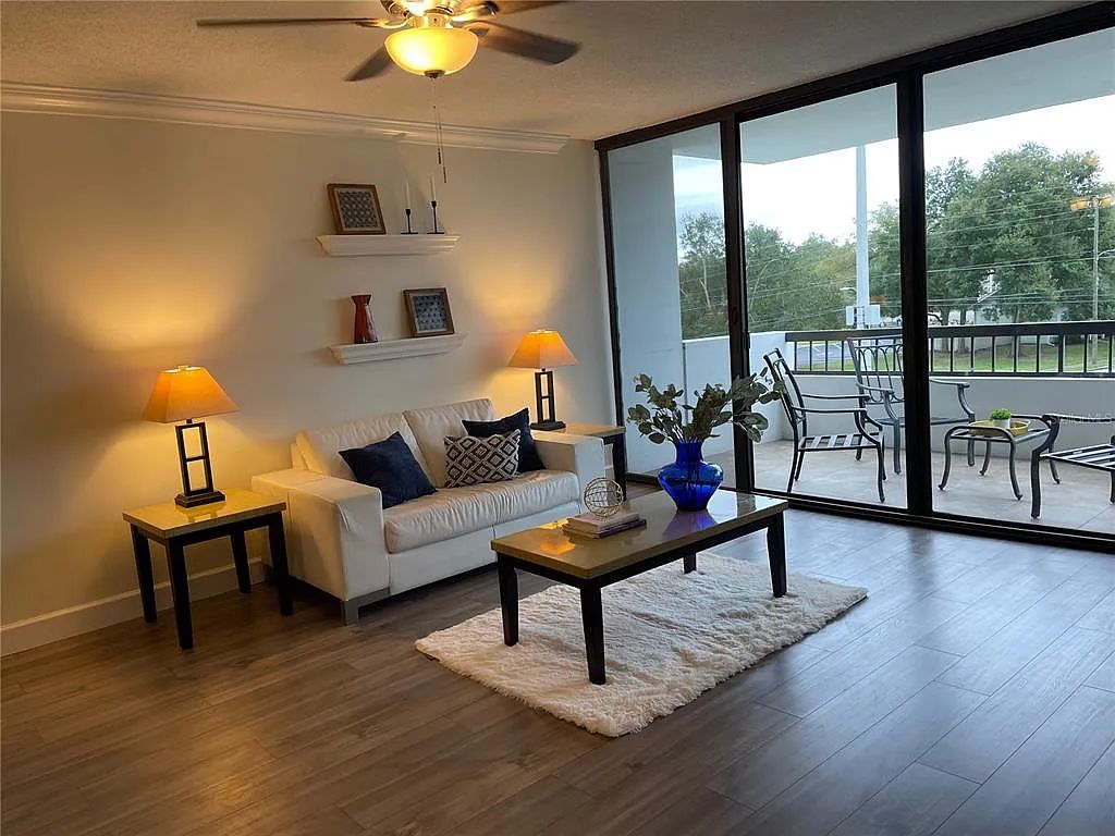 Harbor Oaks Place (UPDATED) Get Pricing & See 52 Photos in Clearwater, FL