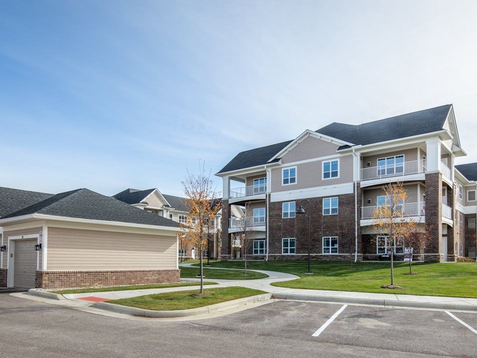 Rose Senior Living Beachwood Pricing, Photos & Amenities in Beachwood