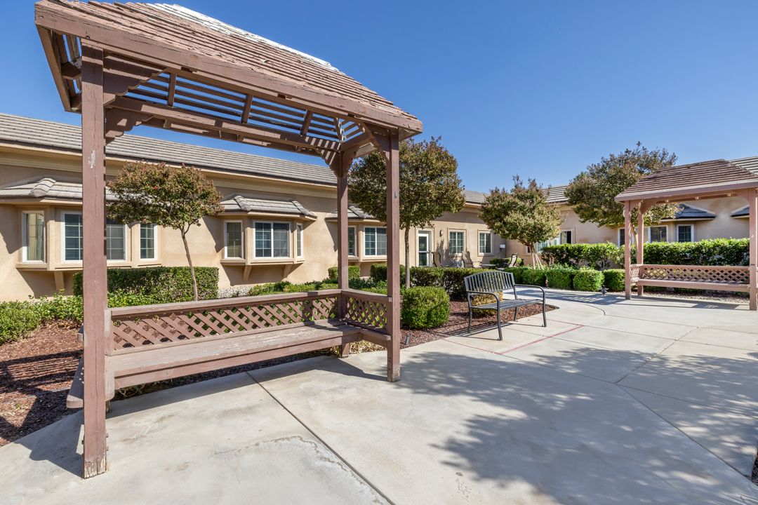 Brookdale Riverwalk (UPDATED) Get Pricing, See 16 Photos & See Floor