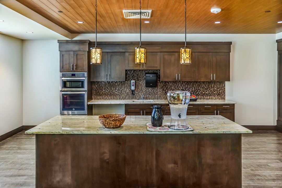 Legacy House Of Avondale Pricing, Photos, Reviews & Amenities in