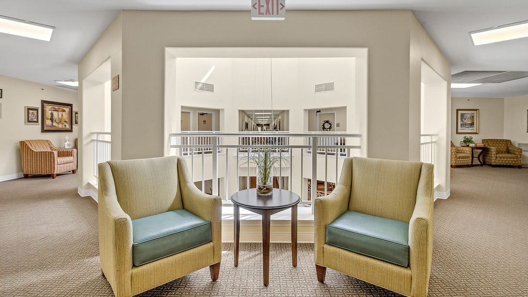 Holiday Indigo Pines (UPDATED) Get Pricing, See 49 Photos & See Floor