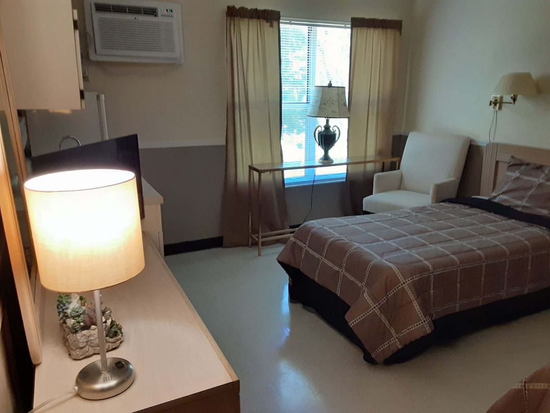 Noble Senior Living at Brooksville (UPDATED) Get Pricing & See 13