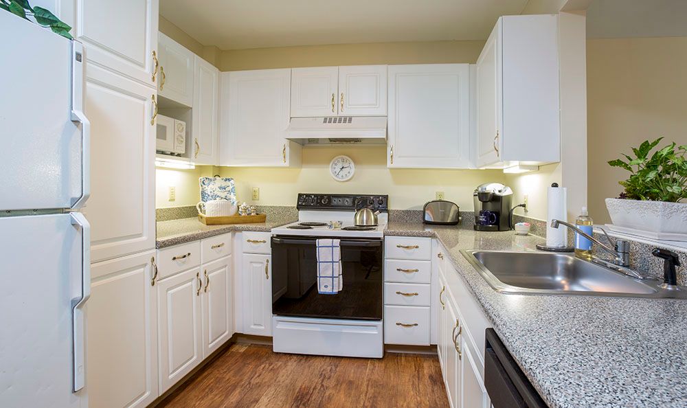 Cabot Park Village (UPDATED) Get Pricing & See 19 Photos in Newtonville, MA