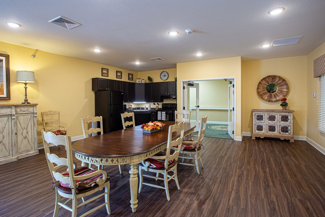 Magnolia Springs Florence (UPDATED) Get Pricing, See 44 Photos & See