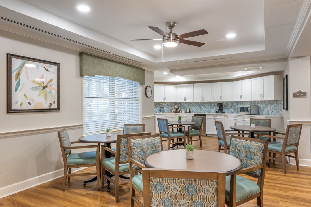 Brookdale Finneytown (UPDATED) Get Pricing, See 20 Photos & See Floor