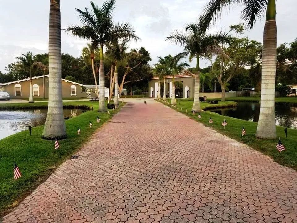 The Villas of Casa Celeste (UPDATED) Get Pricing & See 13 Photos in Seminole, FL