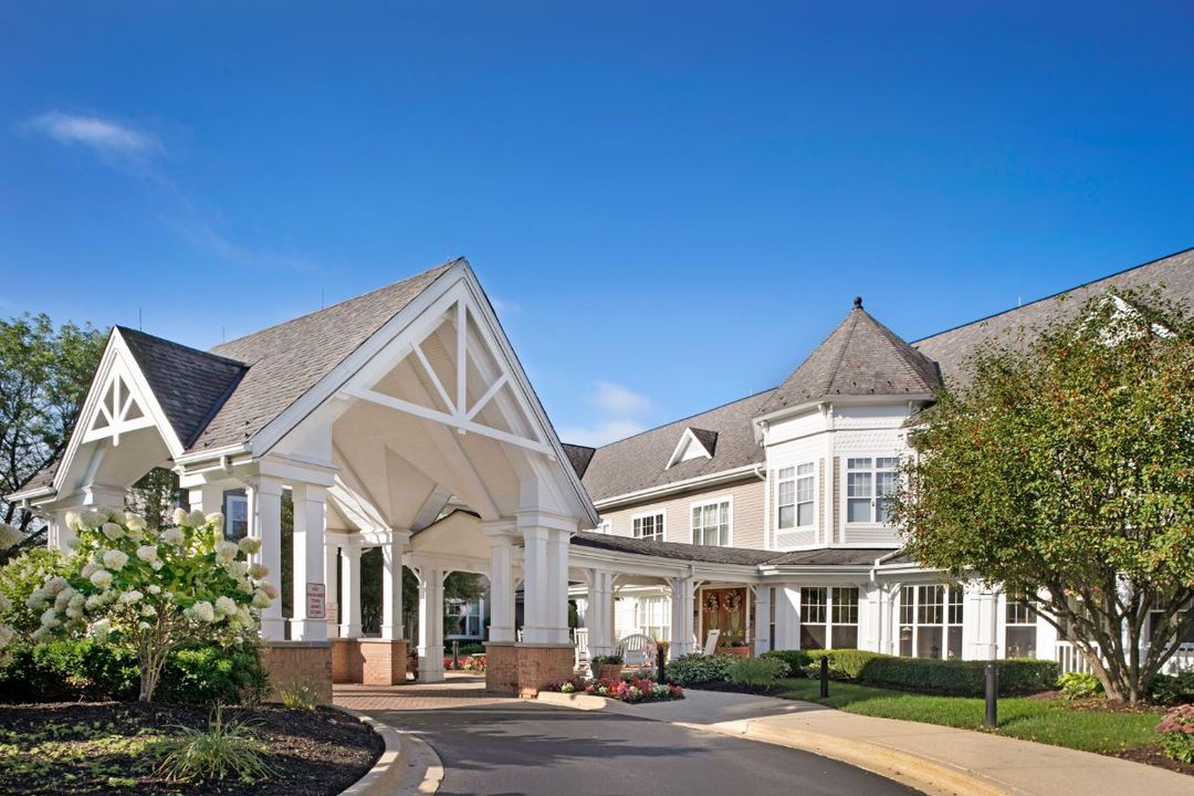 Sunrise Of Crystal Lake (UPDATED) Get Pricing, See 25 Photos & See