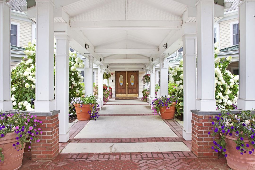 Sunrise Of Dix Hills (UPDATED) Get Pricing, See 25 Photos & See Floor