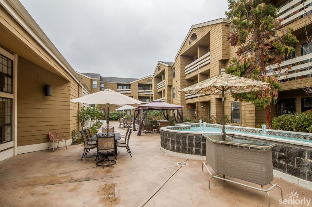 Carlton Senior Living Pleasant Hill Martinez Pricing & 16 Photos