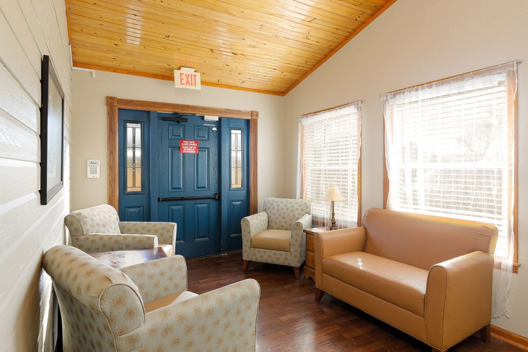 Kelly House Of Meriden Pricing & 5 Photos (UPDATED) in Meriden, KS