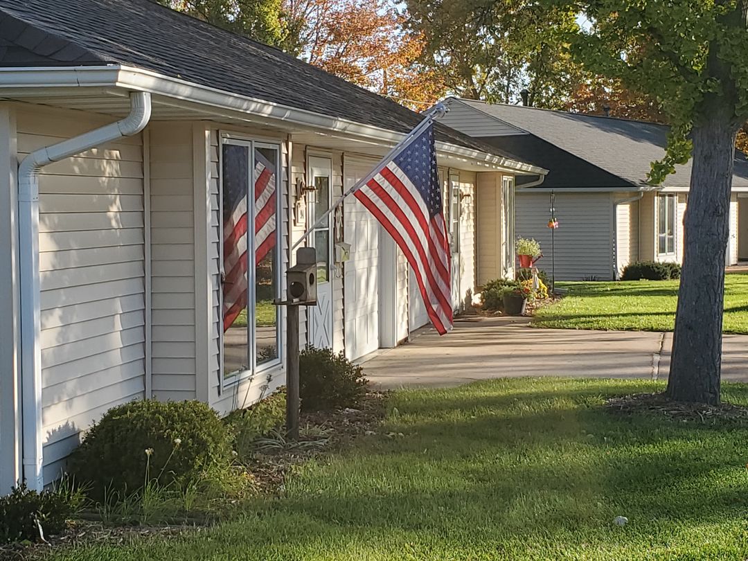 Ridgecrest Village Retirement Community (UPDATED) Get Pricing & See 9 Photos in Davenport, IA