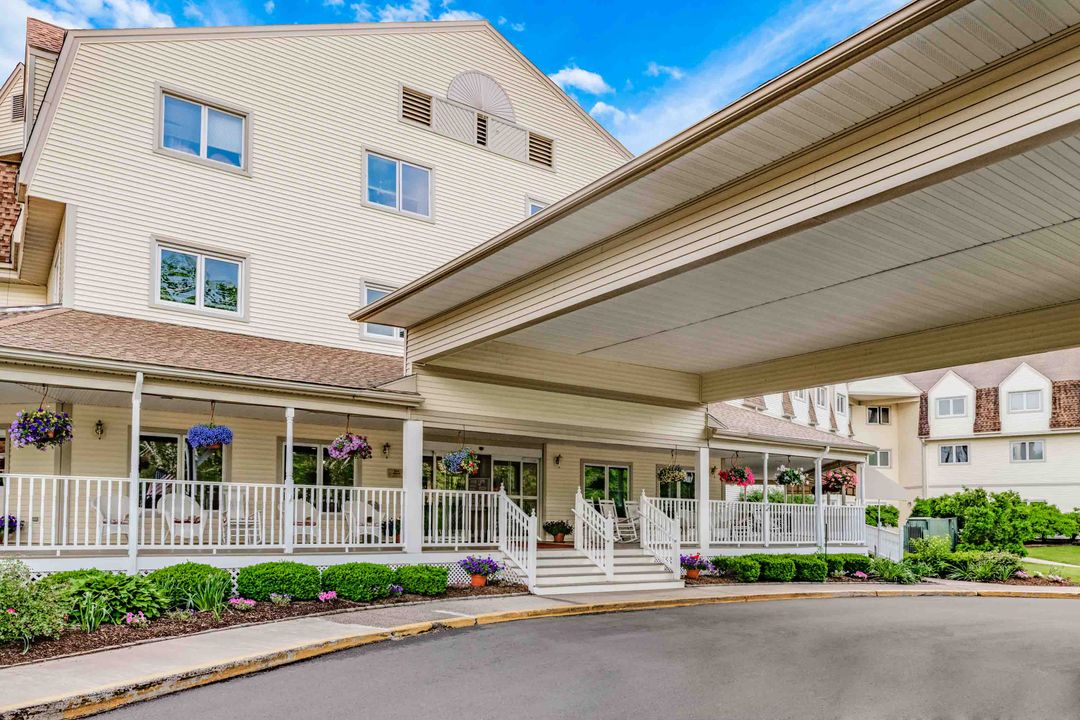 Holiday Village Gate of Farmington (UPDATED) Get Pricing, See 32 Photos & See Floor Plans in