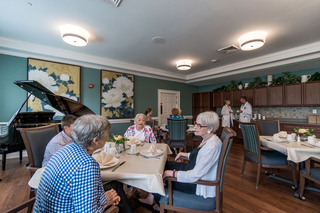 Manorhouse Assisted Living & Memory Care (UPDATED) Get Pricing & See 31 Photos in Richmond, VA