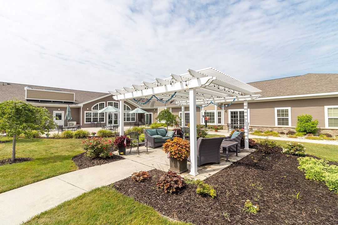 Grand Village (UPDATED) Pricing & 26 Photos in Grandville, MI