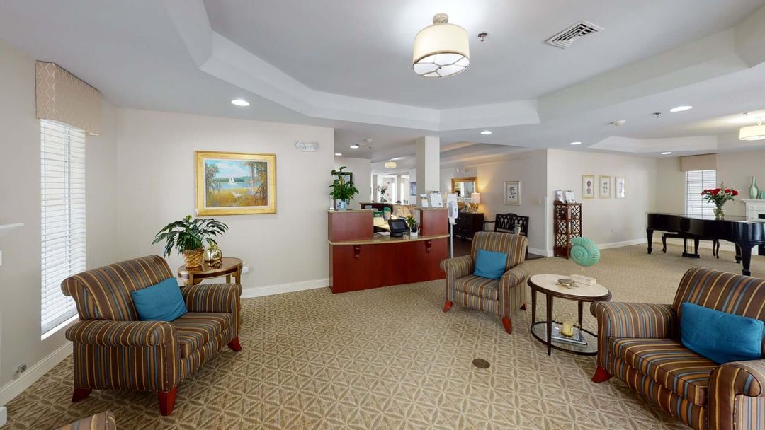 Summer Breeze Senior Living (UPDATED) - Get Pricing & See 24 Photos in ...