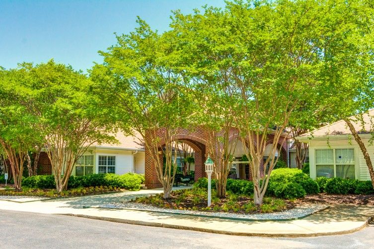 Carolina Gardens At Harbison (UPDATED) Get Pricing & See 12 Photos in