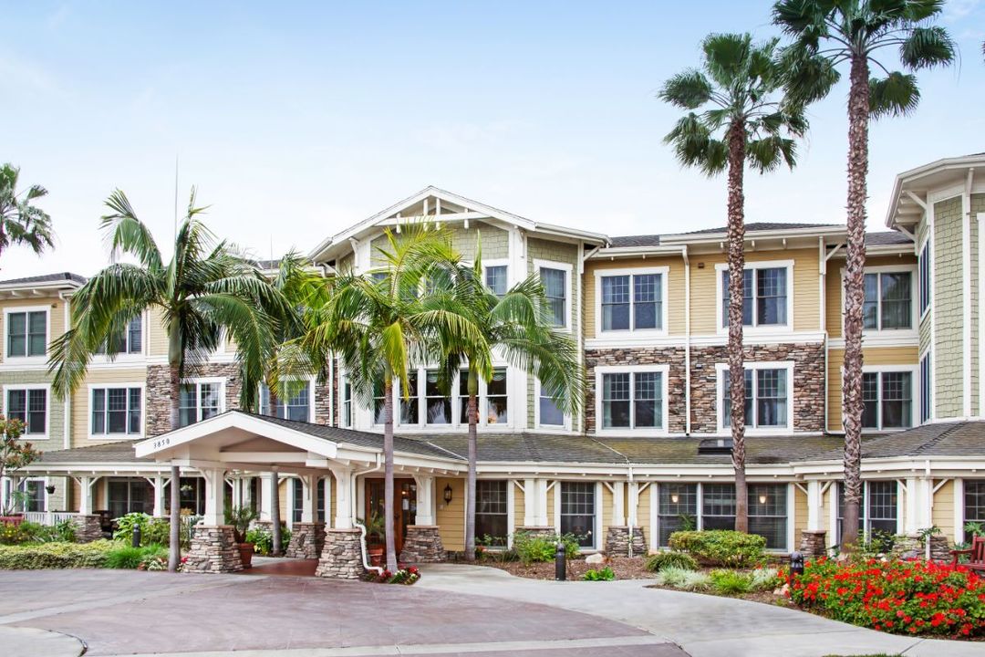 Leisure World Seal Beach - Get Pricing, Photos & Amenities in Seal ...