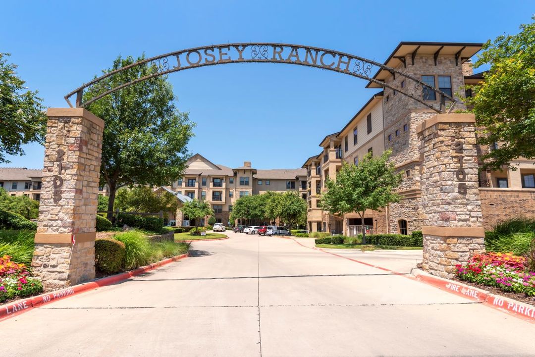 Lakeview At Josey Ranch (UPDATED) Get Pricing, See 36 Photos & See Floor Plans in Carrollton, TX