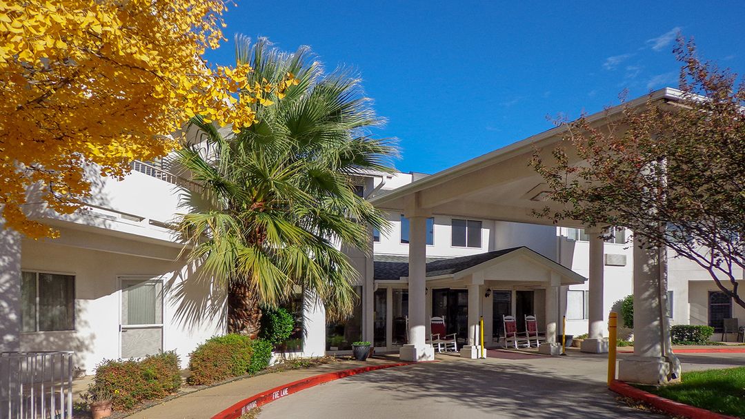 Arlington PlazaSky Active Living (UPDATED) Get Pricing & See 14