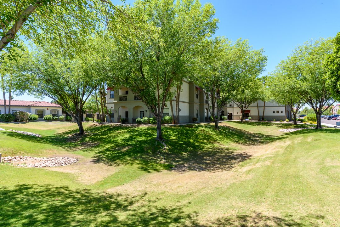 The Woodmark At Sun City Pricing, Photos, Reviews & Amenities in Sun