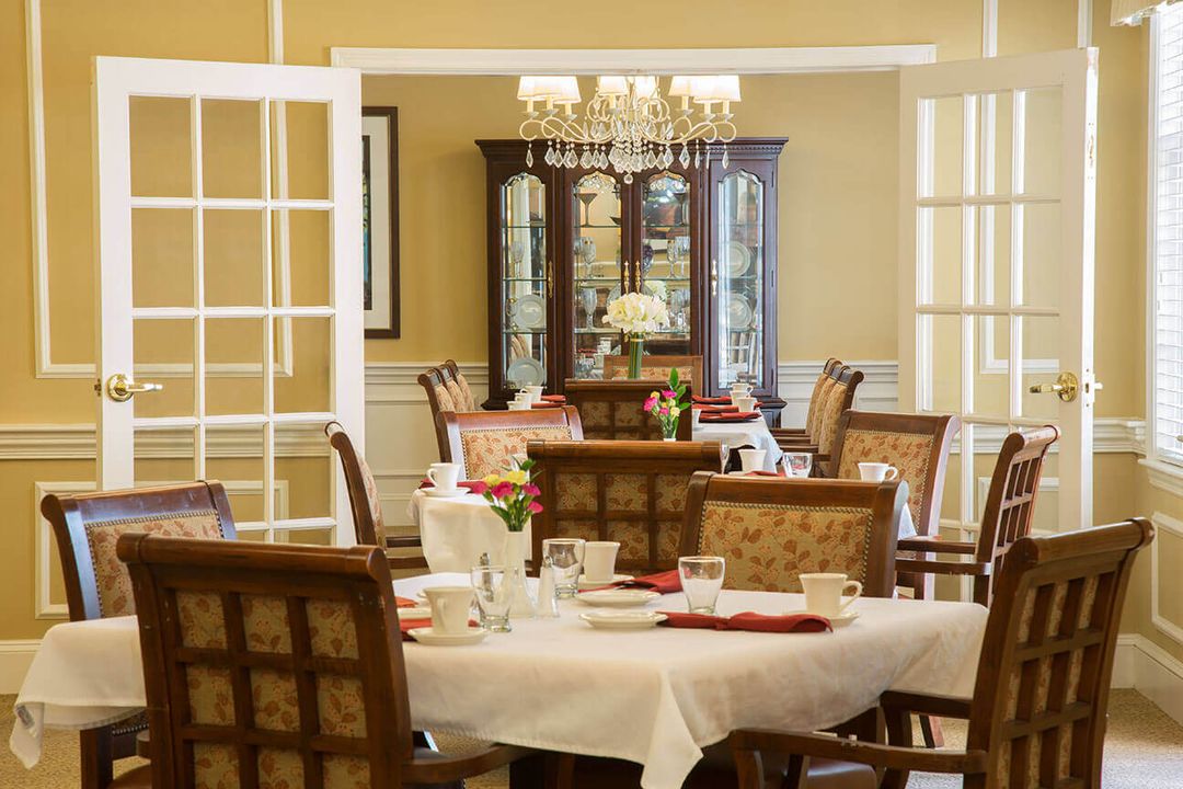 Coachman Square At Woodbridge (UPDATED) Get Pricing & See 14 Photos