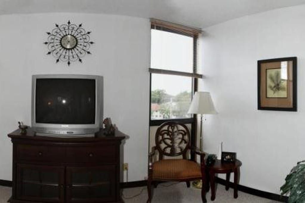 Noble Senior Living at West Allis (UPDATED) Get Pricing, See 9 Photos & Read Reviews in