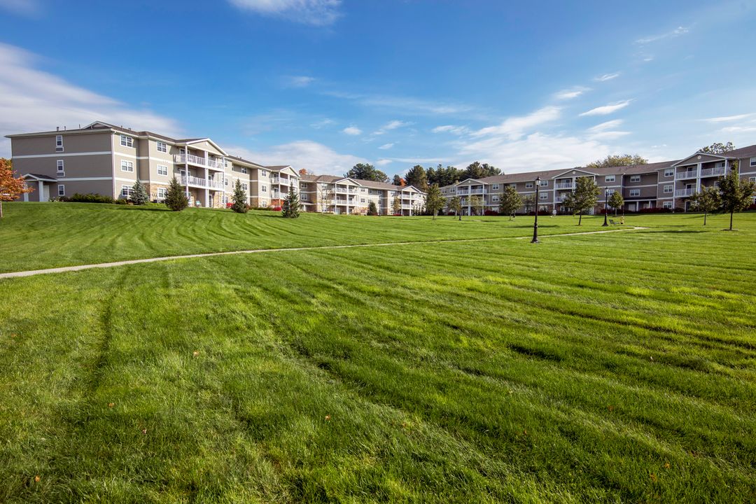 Summit at Mill Hill (UPDATED) Get Pricing in Guilderland, NY