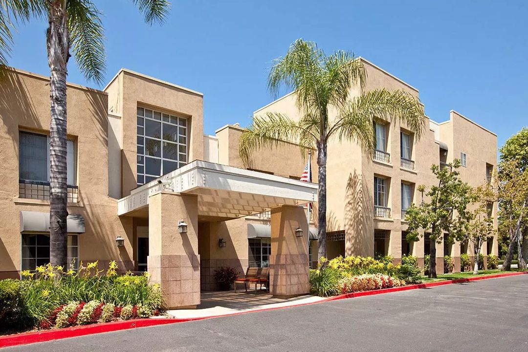 the-best-15-assisted-living-facilities-in-costa-mesa-ca-seniorly