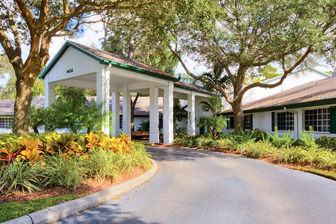 The 15 Best Assisted Living Facilities in Tarpon Springs, FL | Seniorly