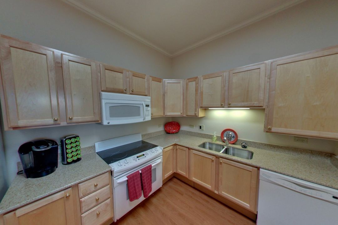 Plymouth Place Pricing, Photos and Floor Plans in La Grange Park, IL Seniorly