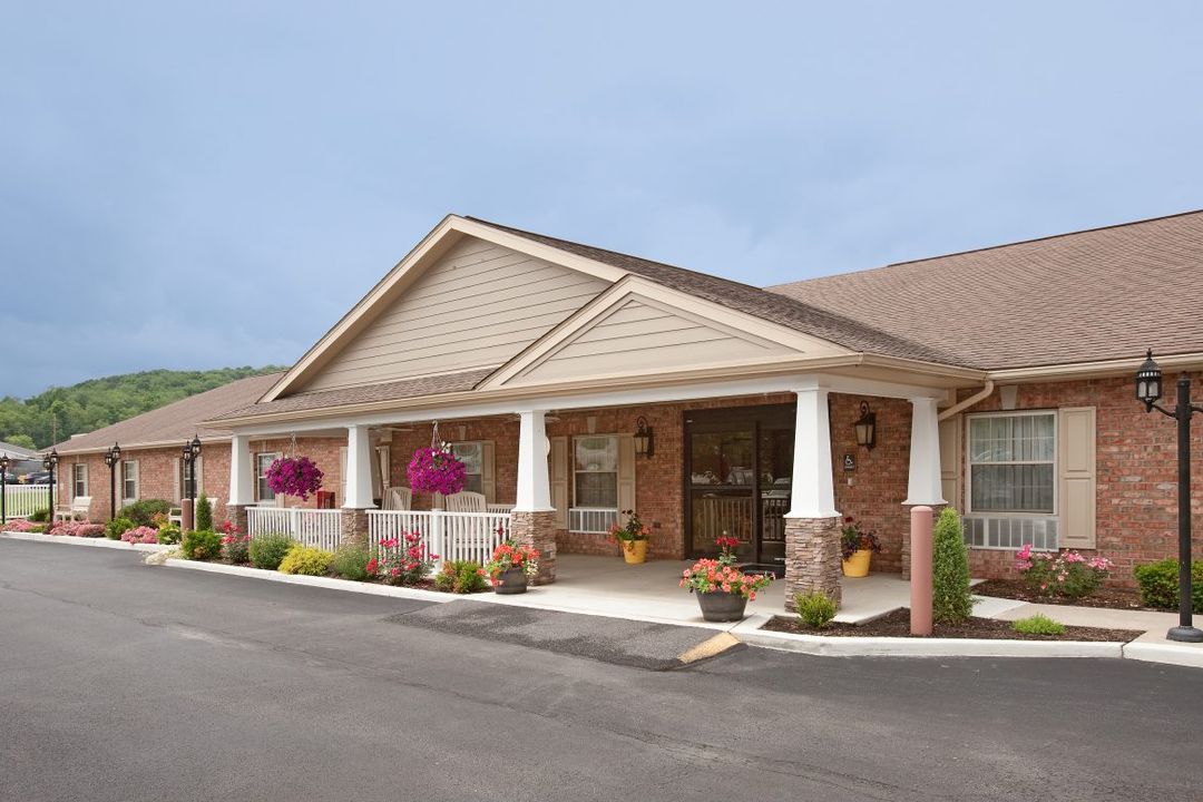 Graystone Manor At Bellmeade Pricing, Photos and Floor Plans in