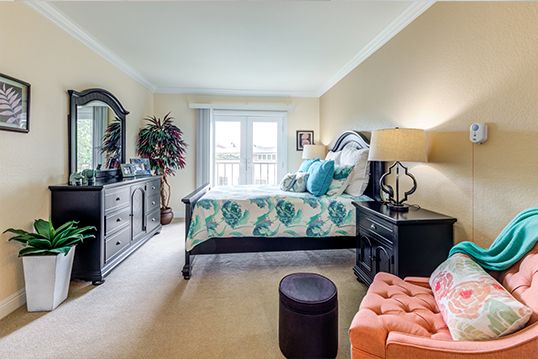 Emerald Court 4