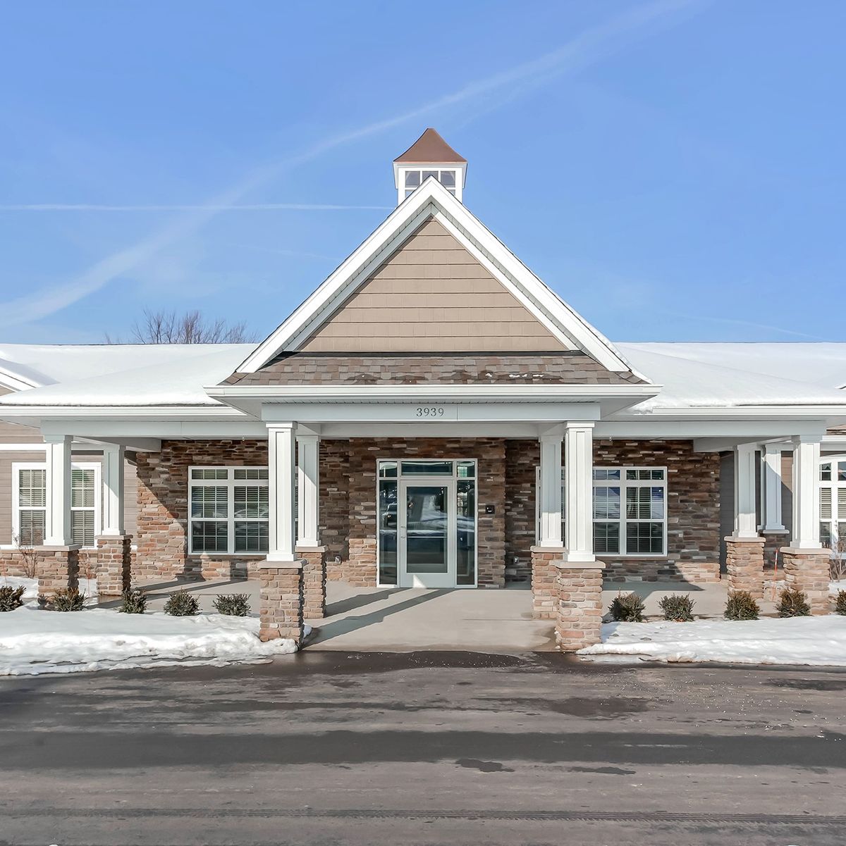 Grand Village Assisted Living & Memory Care_02