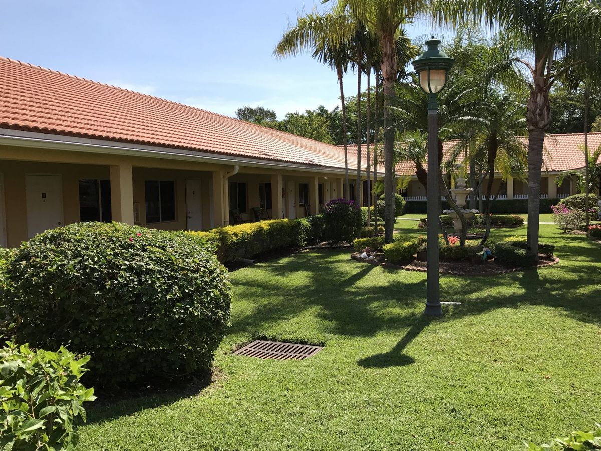 Active Senior Living Residence, Fort Lauderdale, FL 1