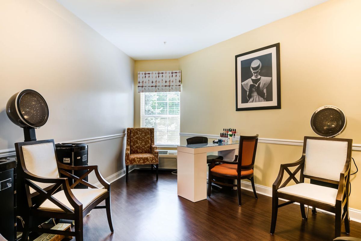 Arbor Terrace Of Herndon, Herndon, VA 17