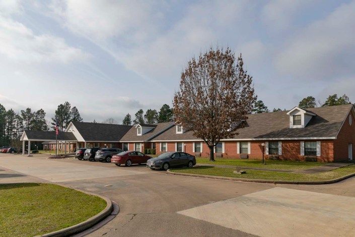 Legend Oaks Healthcare And Rehabilitation Center - Gladewater 1