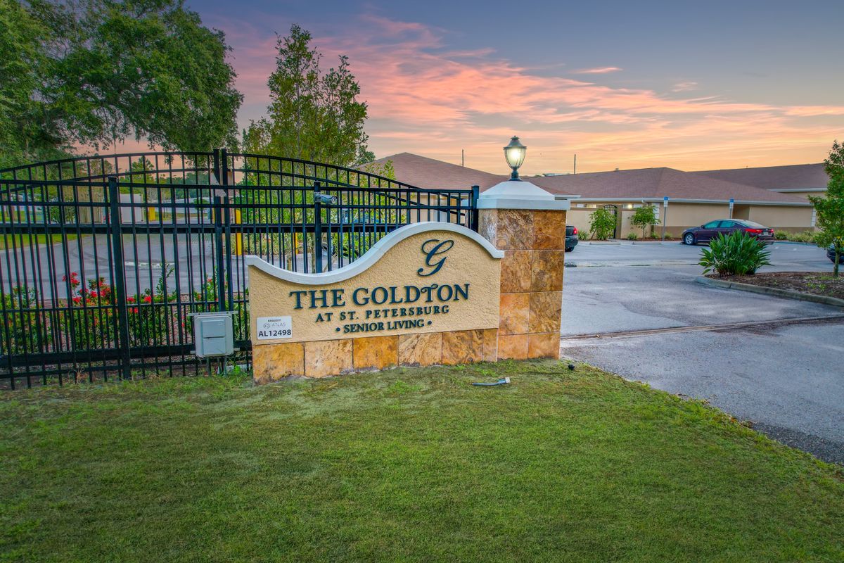 The Goldton at St. Petersburg 1
