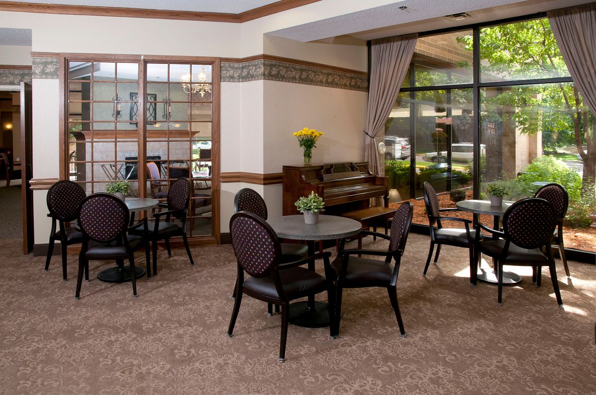 The Wellington Assisted Living, St Paul, MN 15
